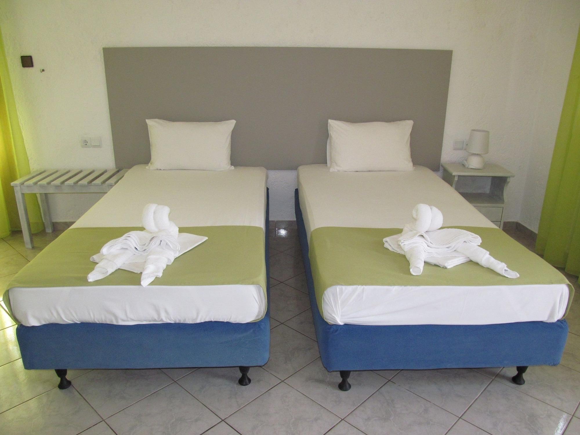 Valentina Apartments Kato Gouves Bagian luar foto